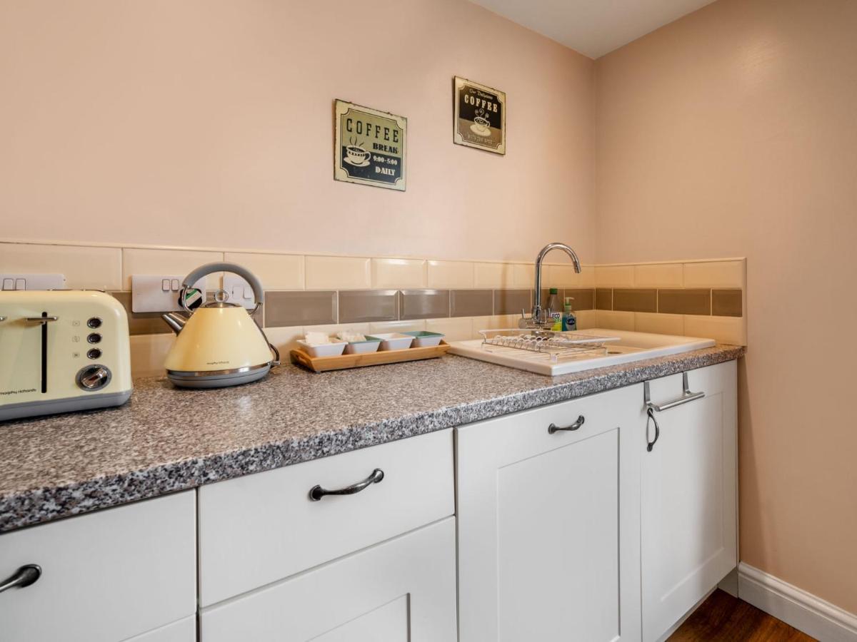 Holiday Home Cherry Orchard House By Interhome เมวากิสซีย์ ภายนอก รูปภาพ